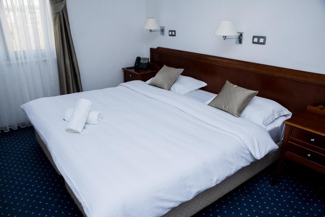 Hotel Hum Ljubuški エクステリア 写真