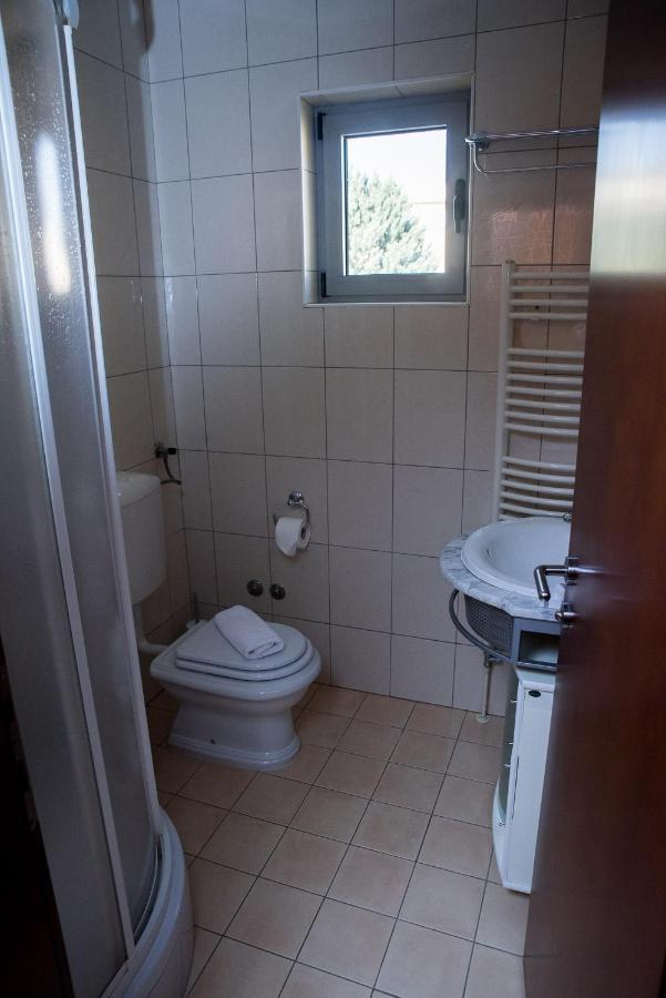 Hotel Hum Ljubuški エクステリア 写真