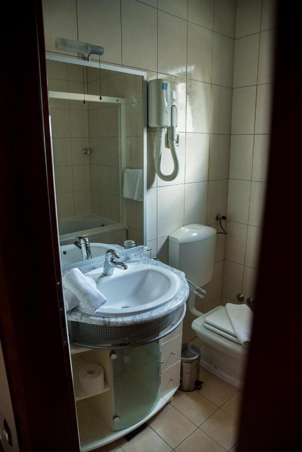 Hotel Hum Ljubuški エクステリア 写真
