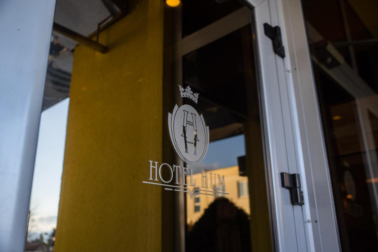 Hotel Hum Ljubuški エクステリア 写真