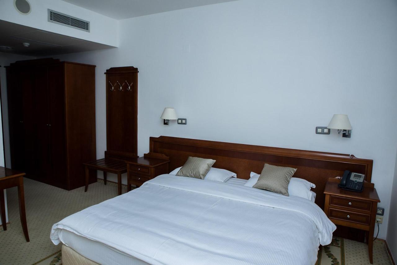 Hotel Hum Ljubuški エクステリア 写真
