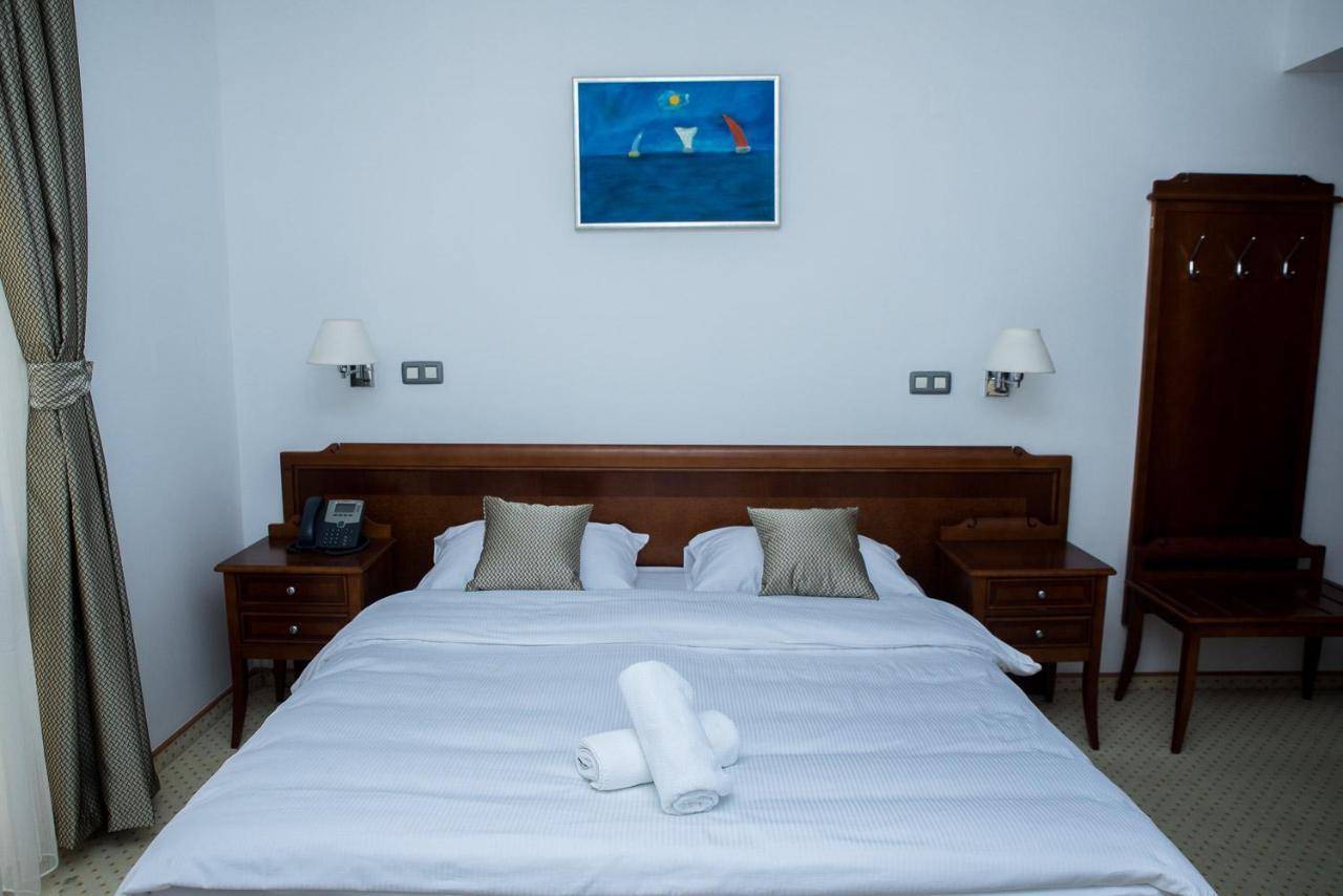 Hotel Hum Ljubuški エクステリア 写真