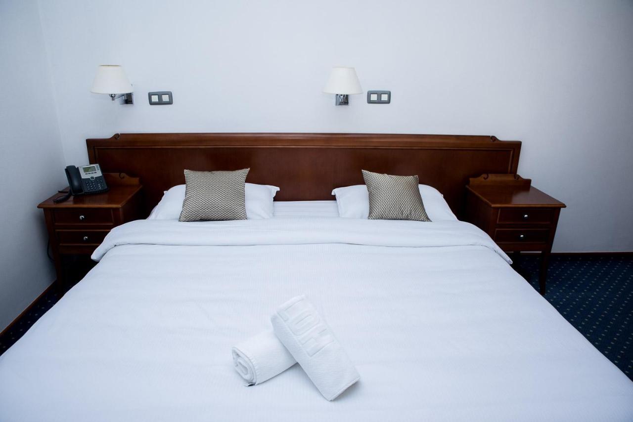 Hotel Hum Ljubuški エクステリア 写真